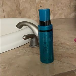 At. Tropez self tanner! Extra large size